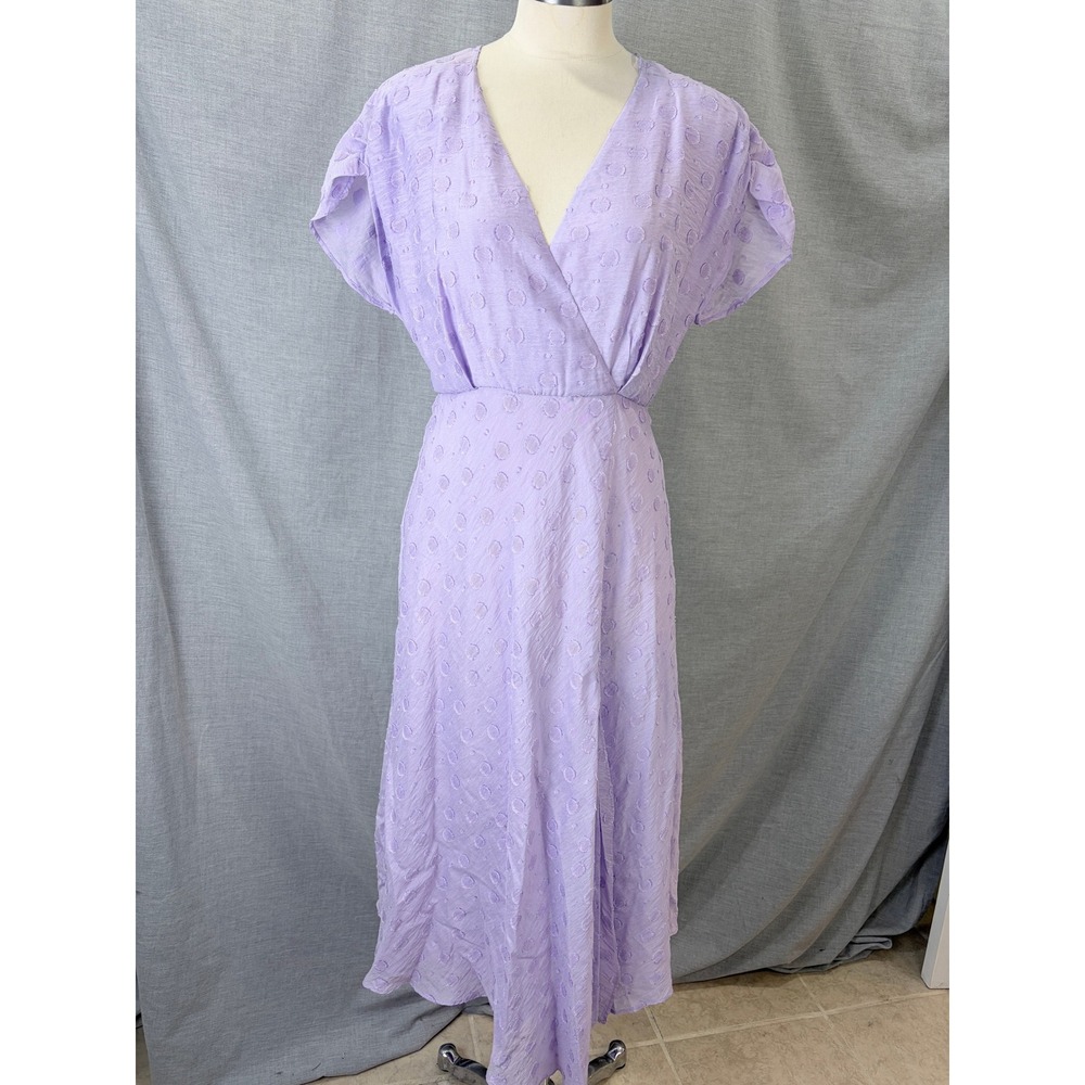 NWT Zara Lavender Clip Dot Midi Dress Wrap V-Neck Short Flutter Sleeve Purple